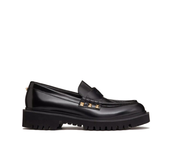 ROCKSTUD CALFSKIN LOAFER.web